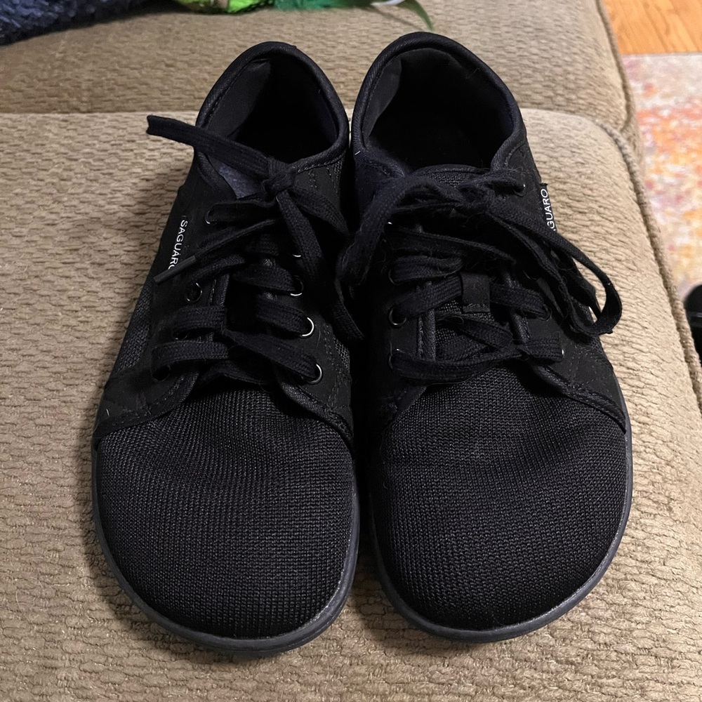 Black Saguaro Barefoot Shoes